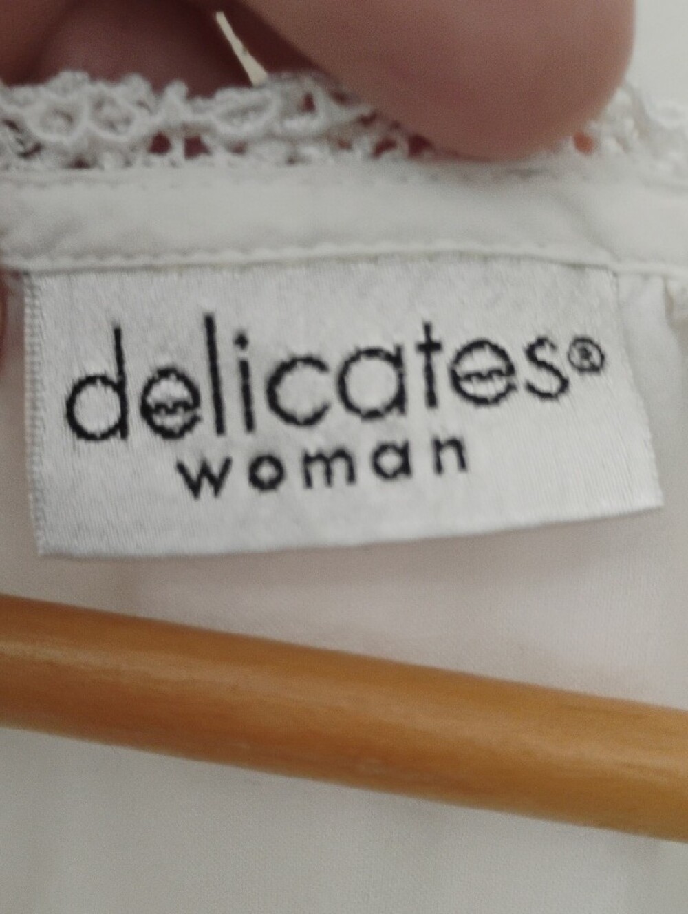 delicates White Lace-Trim Camisole - Picture 2 of 8